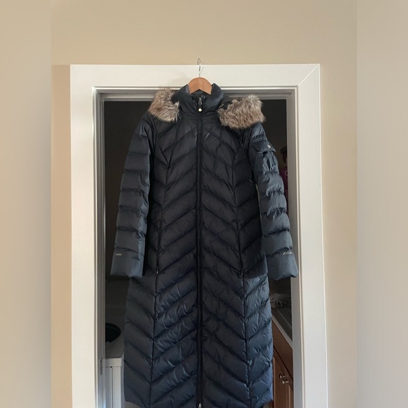 Eddie Bauer Women’s Crystal Ridge Down Coat - Picture 1 of 2